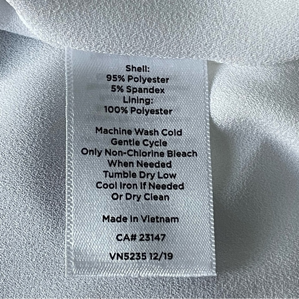 Talbots Paradise Floral Print Flutter Sleeve Popover Dress 29531 - Picture 15 of 15